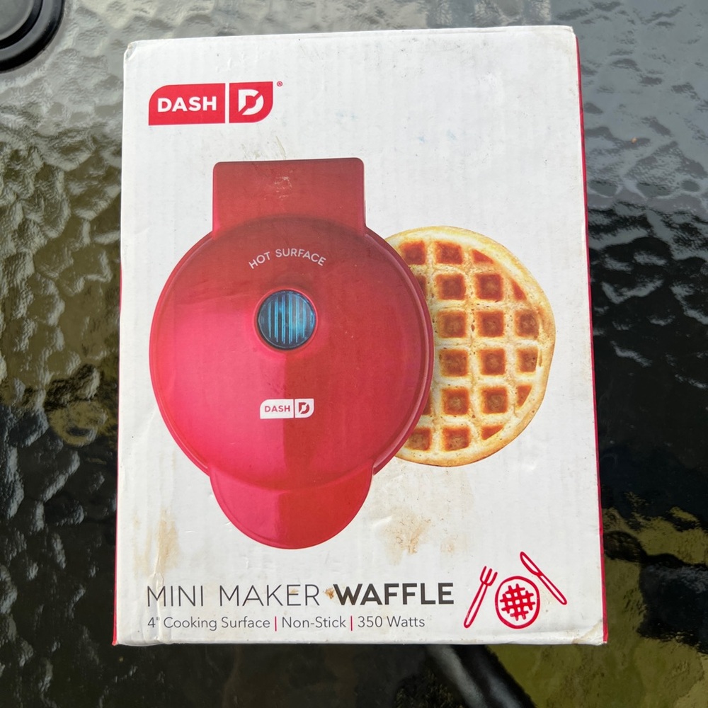 Mini waffle maker - Picture 2 of 5